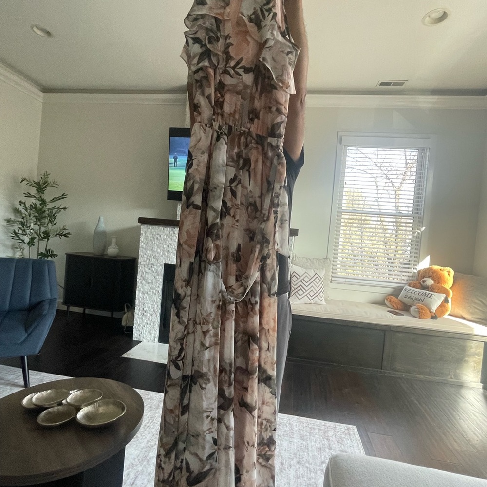 Floral Sleeveless Maxi Dress